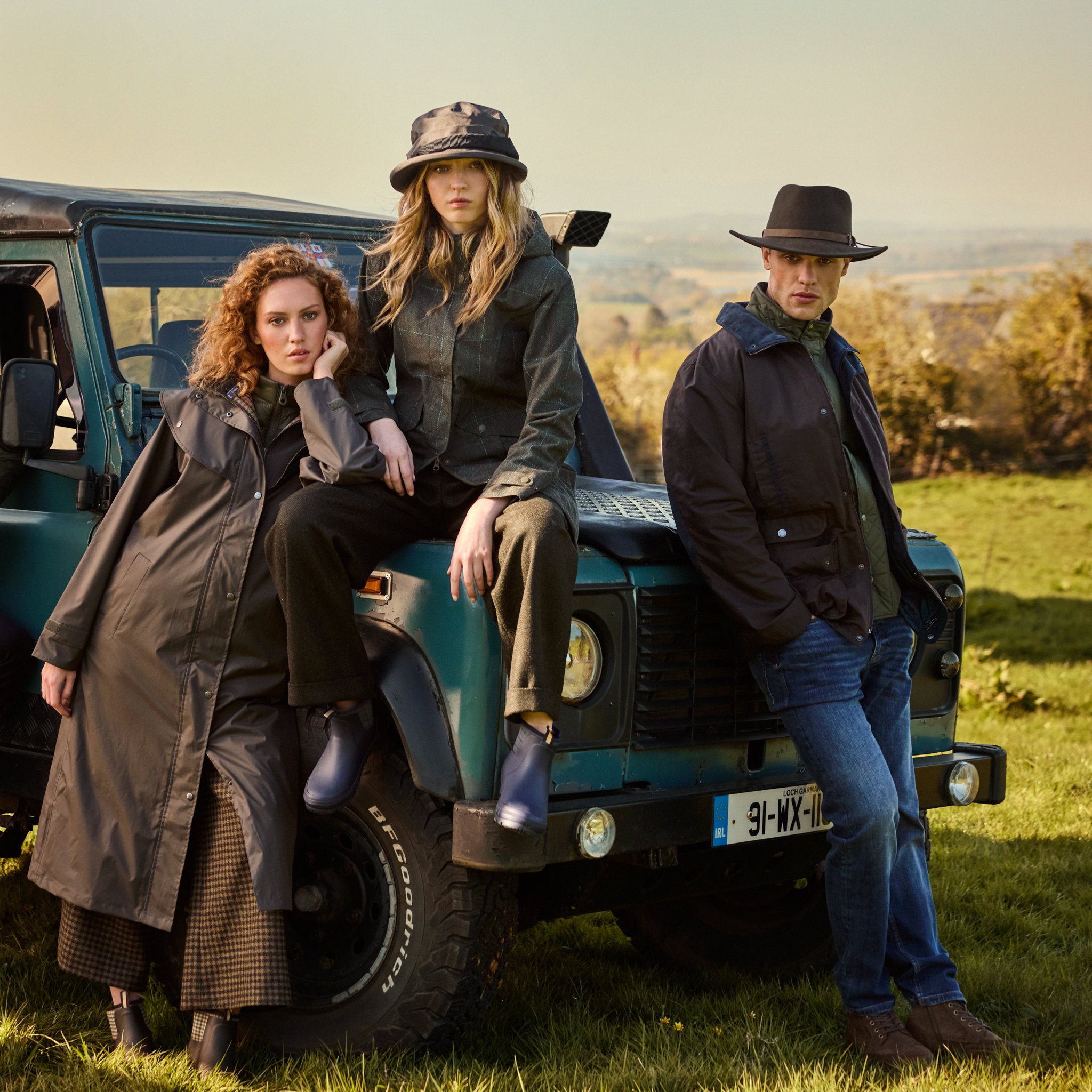 Group L-R; Orla wax jacket in Tan & Enya culottes, Ronan quilt jacket in Olive2729